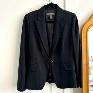 Banana Republic wool blend suiting blazer - size 8